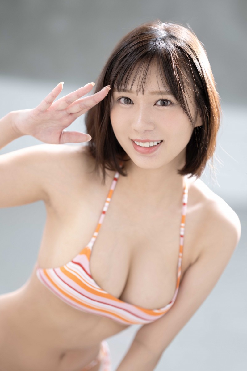 (SONE-283)因为她实在太漂亮了、所以今井勇太射得她一脸都是！