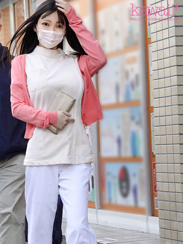 那位午休时间偷情、假日就4P连续中出的淫乱护士aka 性爱怪兽8号是？