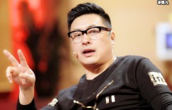 王岳伦否认出轨得妻子力挺，网友：李湘二婚不容易