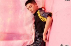 王锵炫迈婚纱照是真的吗？ 96年的王锵是结婚了吗