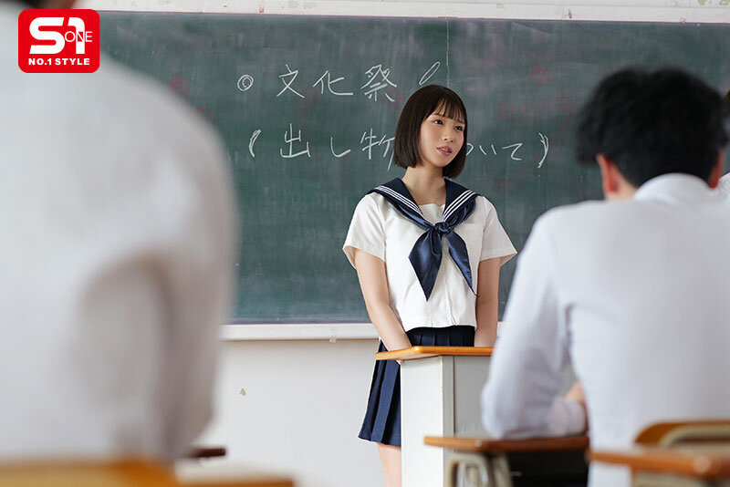 兒玉七海(儿玉七海)作品SONE-821发布！在电车露内裤的美乳女学生，惹火胴体诱惑让老师也犯规