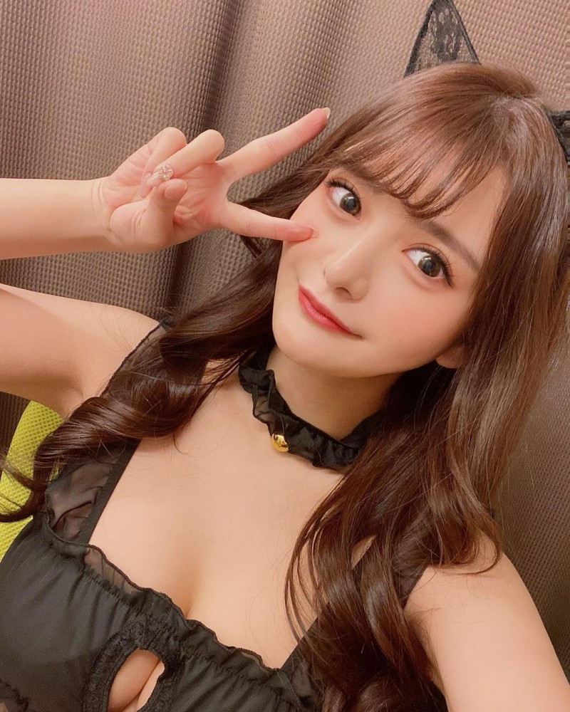 能者多劳?!前模特儿《日向真凛》不简单…外型亮眼还埋头苦干太出色