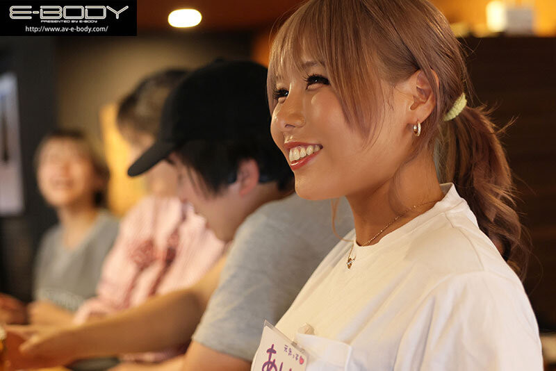 爱那蓝(EBWH-284)解密!那位在居酒屋打工的G奶烤肉妹是?