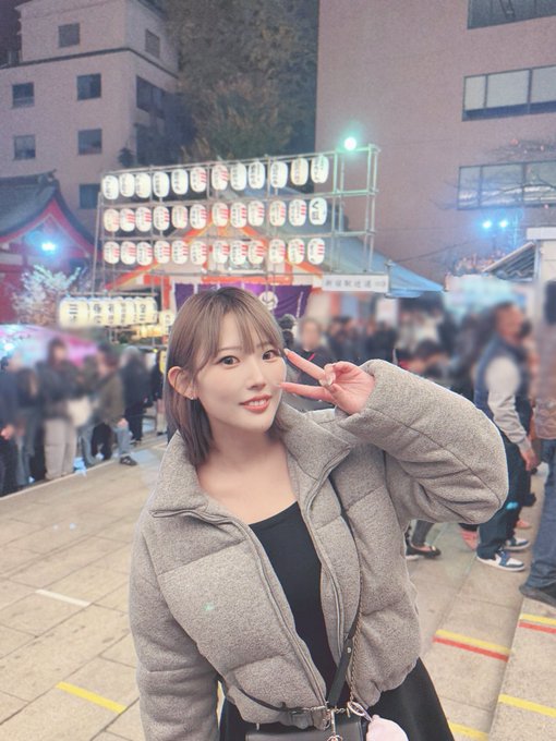 樱野桃(桜野桃)出道作品番号及封面,樱野桃个人简介