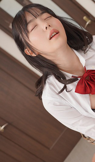 百瀬あすか(百濑飞鸟)作品MIAA-419发布!图书馆诱惑!带着奸诈微笑的制服美少女展现小恶魔属性