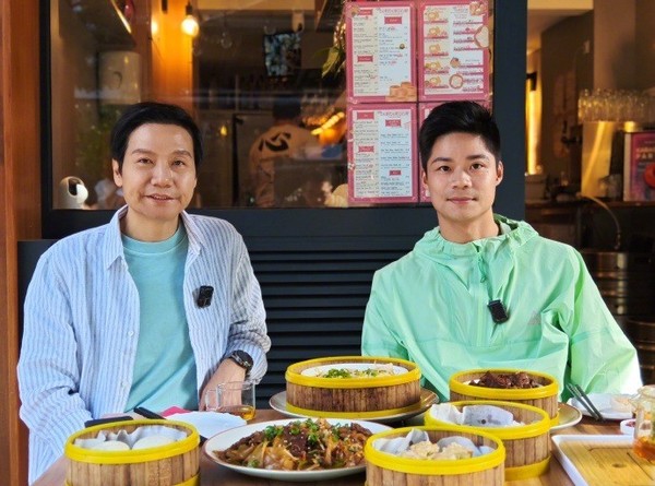 雷军祝福苏炳添书写新的传奇 曾一同交流退役问题 雷军祝福苏炳添书写新的传奇 曾一同交流退役问题