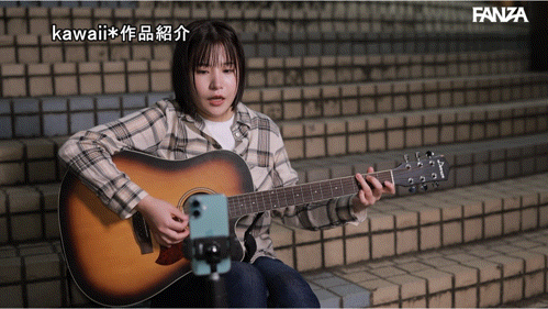 溝端恋(沟端恋)出道作品CAWD-929发布！现场有100位粉丝支持的街头歌手！因为太爱看A片所以成了女优！