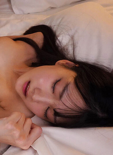 初美なのか(初美菜乃花)作品SNOS-101发布!第一次的酒店过夜性爱拍摄,超渴望性爱的美乳新人!