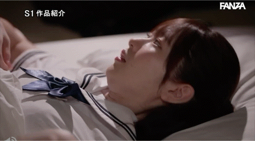 白上惠美香(SNOS-079)扮演网红大锅炒!这是白上咲花拍得最辛苦的作品!