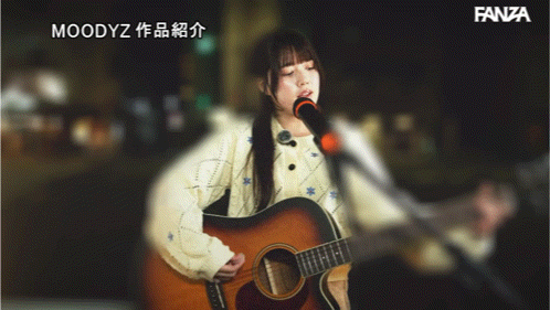 (MIFD-724)实在太穷了!街头歌手「白宫萌」牙一咬就拍A片惹!