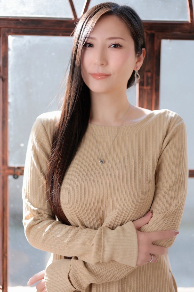 椎名ゆな(椎名由奈)：我从没用过IG、那个帐号是假的！