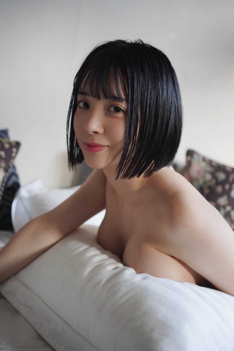 解密!片商S1突然公布的短发童颜巨乳美少女是?