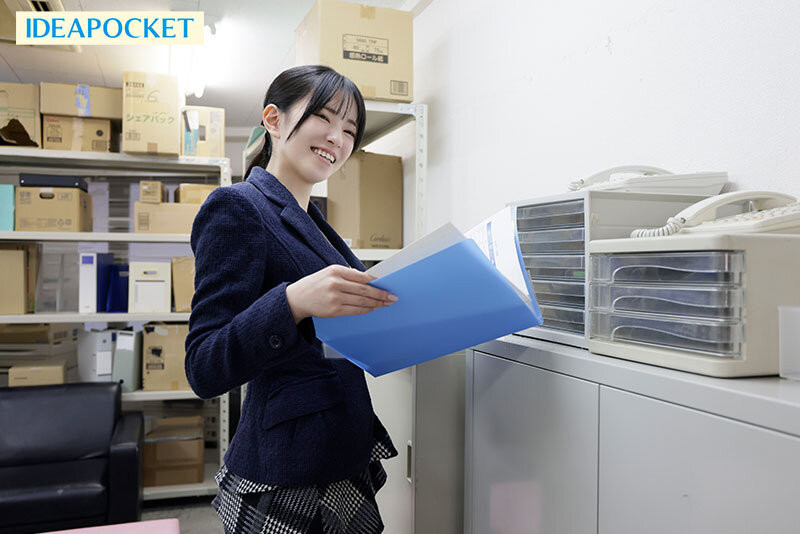 安西澪(IPZZ-845) 能力超专业的总裁秘书下海了!「光滑白虎美肌」看点满满!