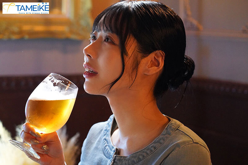 (MFYD-196)超像金松季歩?离了婚的「凪あすか(凪明日香)」前进淫光幕爱自己!