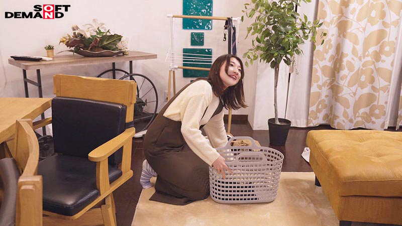 (SDNM-558) 开朗妈妈「到年轻绝伦男子家做事」,让人无限发射的一日太太!